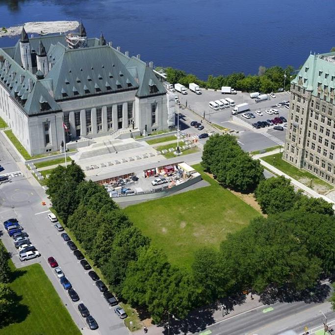 Ontario public school teachers are protected from unreasonable searches: top court